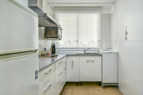 Piso en avenida Rosa de los Vientos, 17