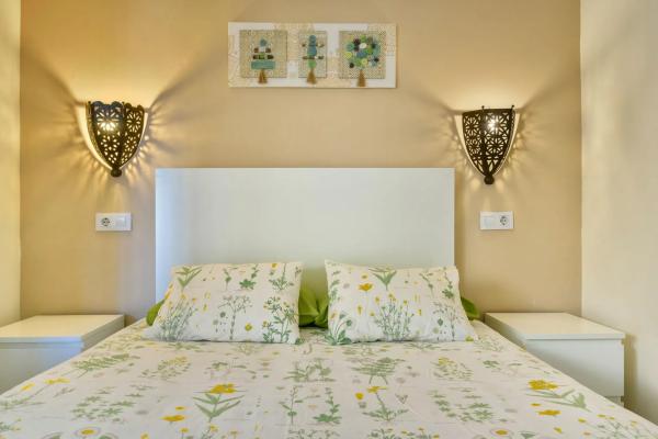 Piso en avenida Rosa de los Vientos, 17