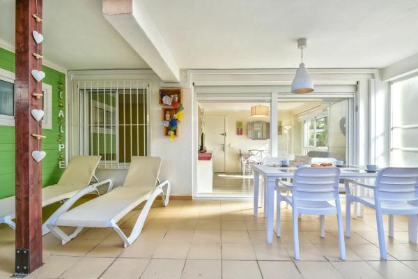 Piso en avenida Rosa de los Vientos, 17