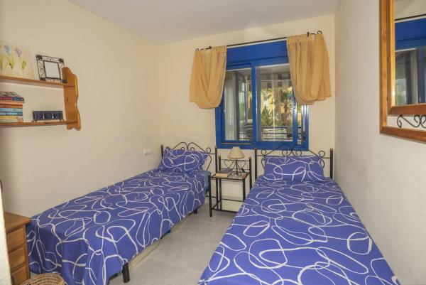 Piso en calle Gibraltar, 3