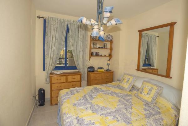 Piso en calle Gibraltar, 3