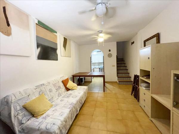 Chalet adosado en avenida la Manzanera