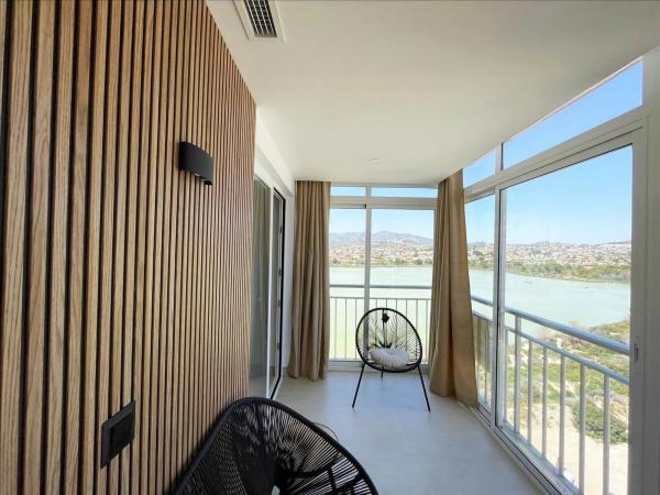 Piso en avenida Juan Carlos I