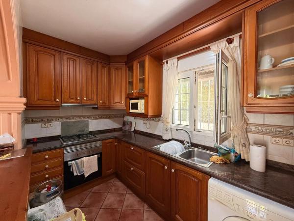 Casa independiente en avenida Casanova