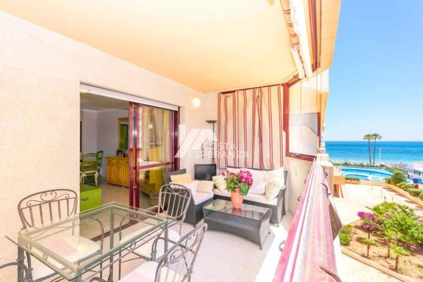 Piso en avenida Juan Carlos I