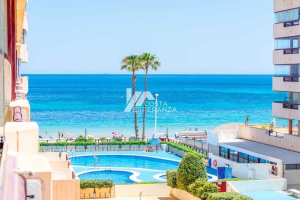 Piso en avenida Juan Carlos I