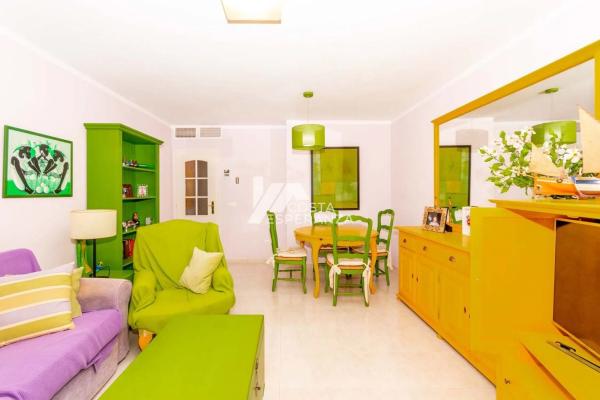 Piso en avenida Juan Carlos I