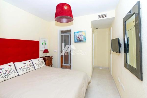 Piso en avenida Juan Carlos I