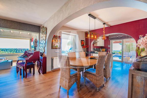 Chalet en Cometa-Carrió