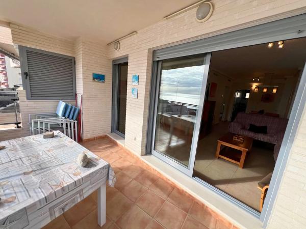 Piso en avenida Valencia, 14