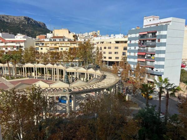 Piso en avenida Valencia, 14
