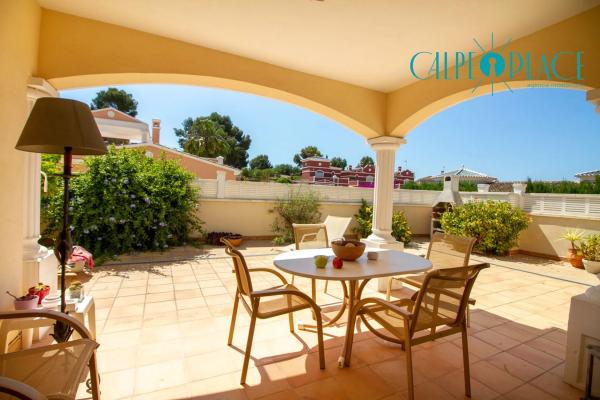 Chalet pareado en Partida Cometa II, 14