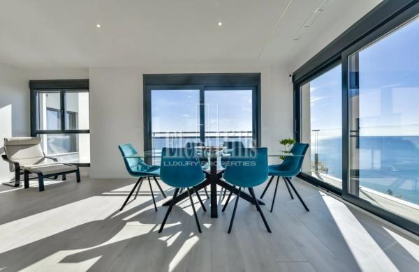 Ático en calle Alemania