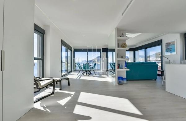 Ático en calle Alemania