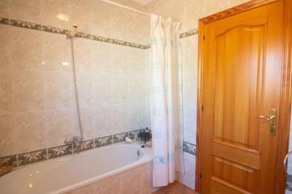 Casa independiente en Urbanización pinos