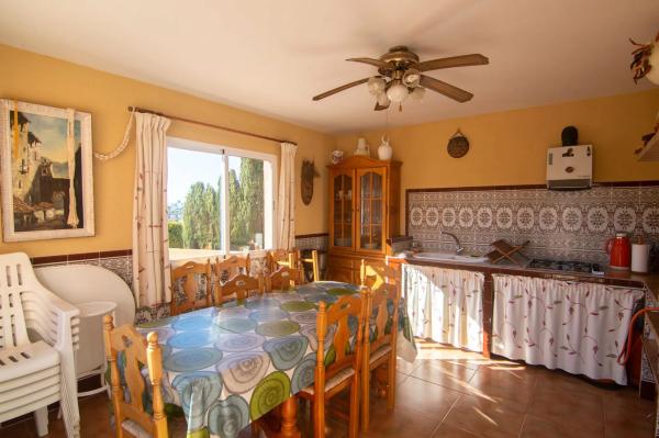 Casa independiente en Urbanización pinos