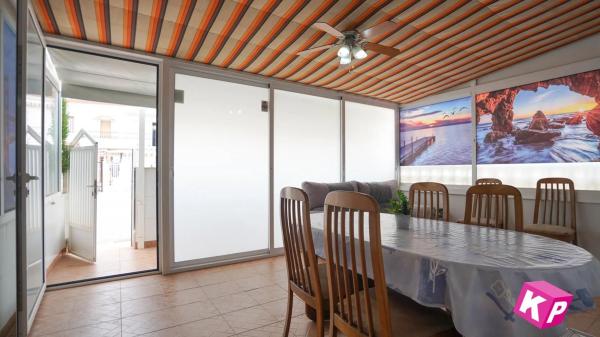 Casa independiente en calle Biar