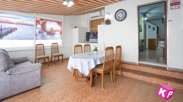 Casa independiente en calle Biar