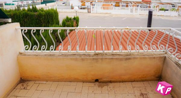 Casa independiente en calle Biar