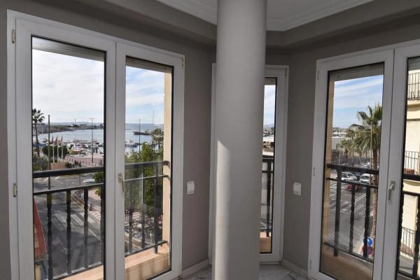 Piso en Playa Levante