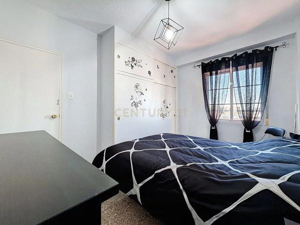 Piso en calle Toledo, 27