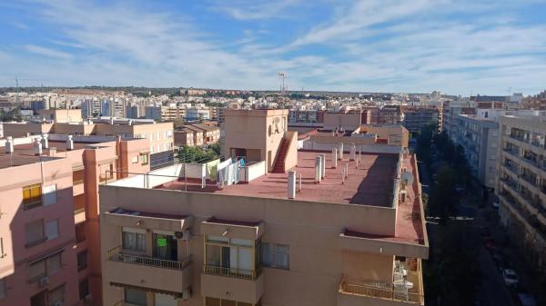 Piso en avenida Vicente Blasco Ibañez, 18