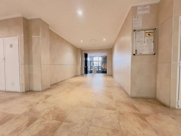 Piso en ronda Av, 43