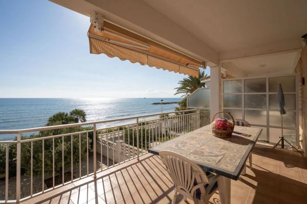 Piso en avenida Armada Española n 10