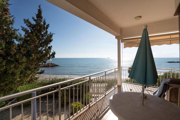 Piso en avenida Armada Española n 10