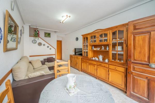 Chalet adosado en avenida Albacete