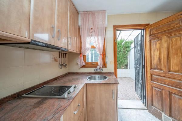 Chalet adosado en avenida Albacete