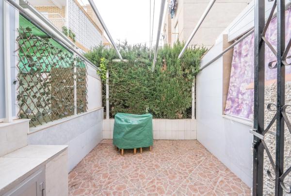 Chalet adosado en avenida Albacete