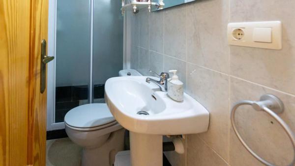 Casa independiente en calle Elda