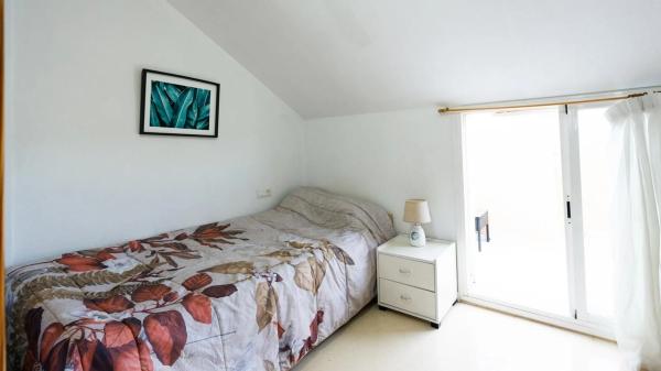 Casa independiente en calle Elda