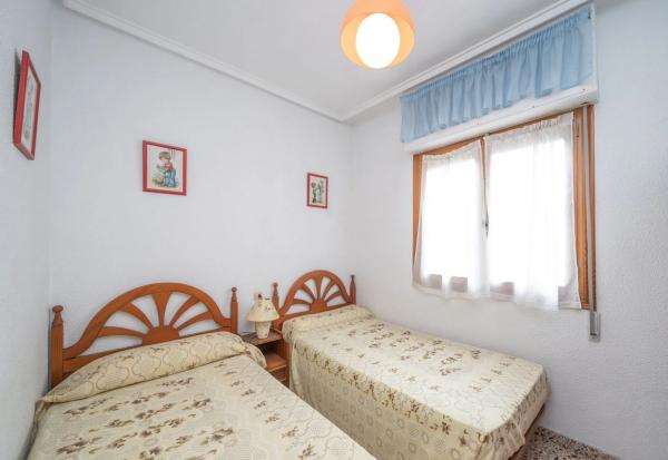 Chalet adosado en avenida Albacete