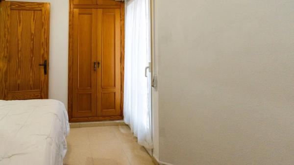 Casa independiente en calle Elda