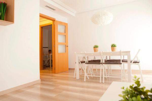 Piso en calle Cervantes, 1