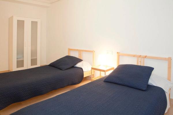 Piso en calle Cervantes, 1