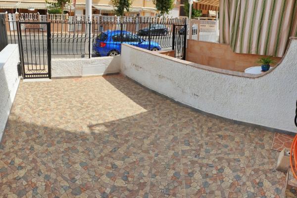 Chalet adosado en Av Albacete