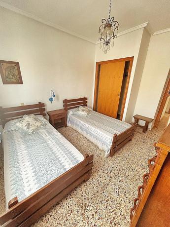 Chalet adosado en Av Albacete