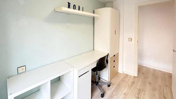 Piso en avenida Oscar Espla