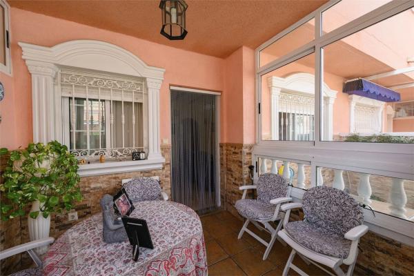 Chalet adosado en avenida Zaragoza