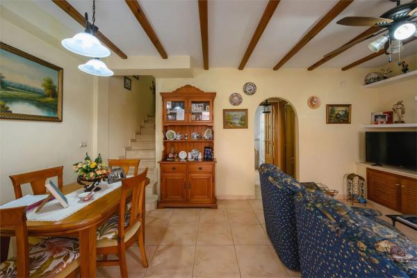 Chalet adosado en avenida Zaragoza