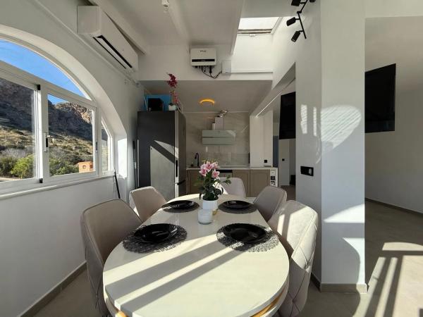 Chalet adosado en calle Roma