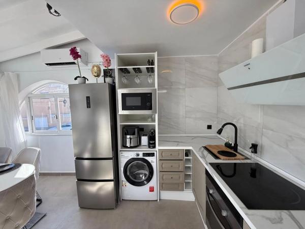 Chalet adosado en calle Roma