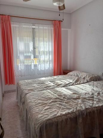 Piso en calle Almansa, 19