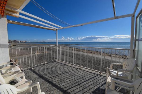 Casa independiente en avenida Dama de Elche