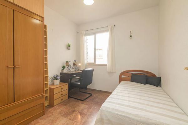 Piso en CL San Vicente, 1