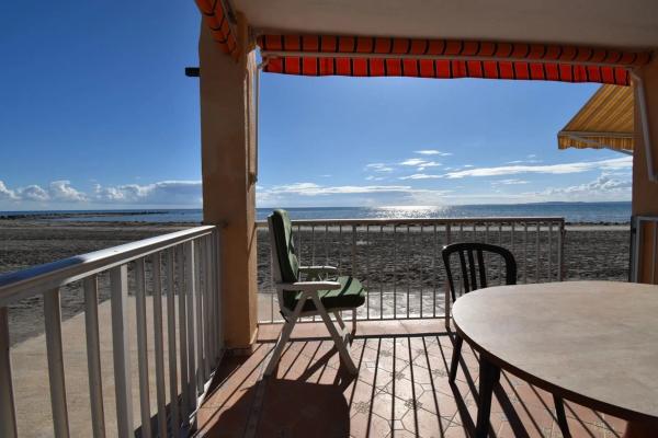 Casa independiente en avenida Dama de Elche