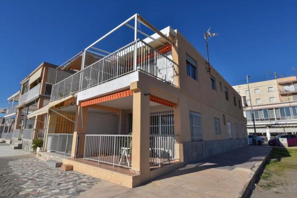 Casa independiente en avenida Dama de Elche